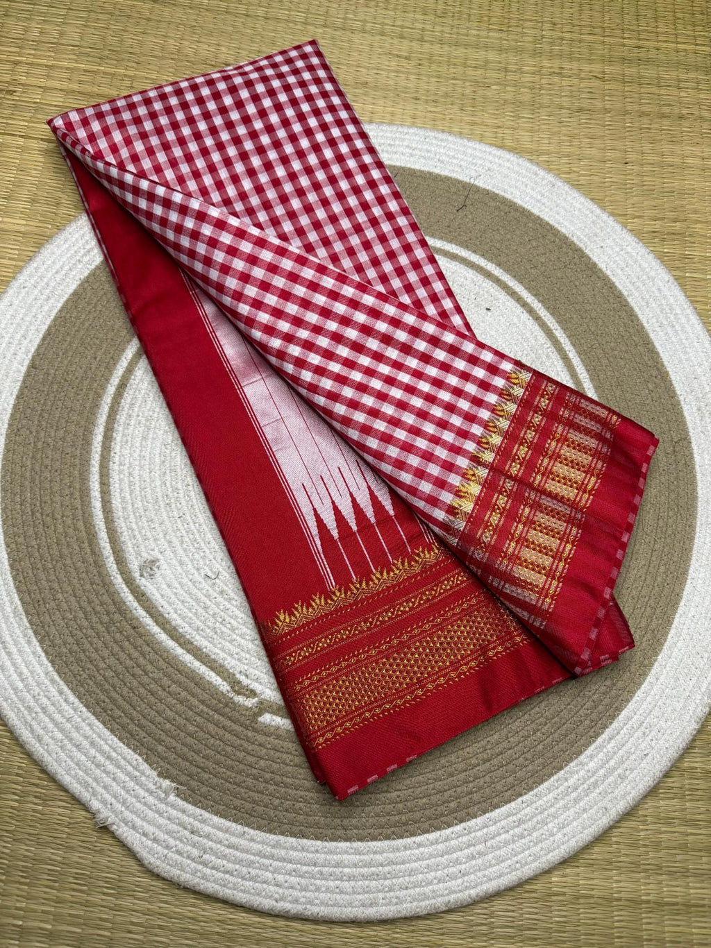 Chaubandi Baithaik
